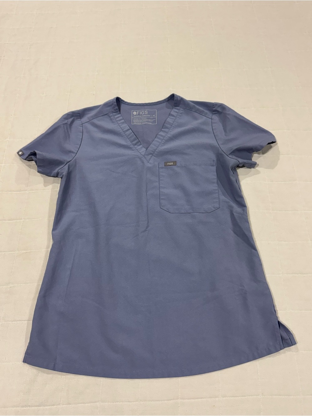 Figs Scrubs Set - Picture 9 of 12
